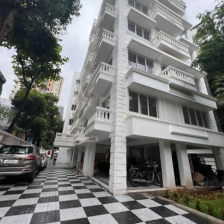 White House By Maxxvalue Service Apartments Bandra ムンバイ エクステリア 写真