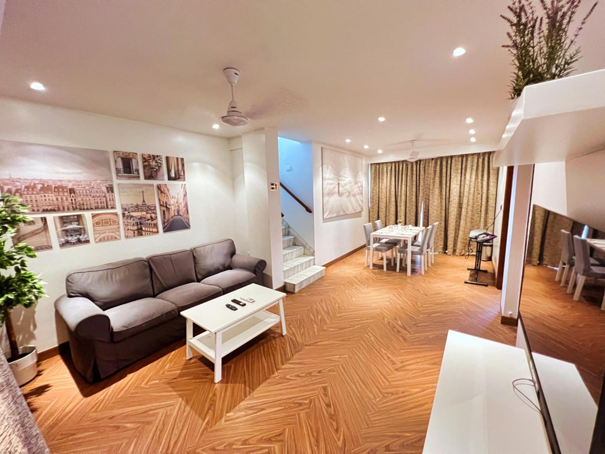 White House By Maxxvalue Service Apartments Bandra ムンバイ エクステリア 写真