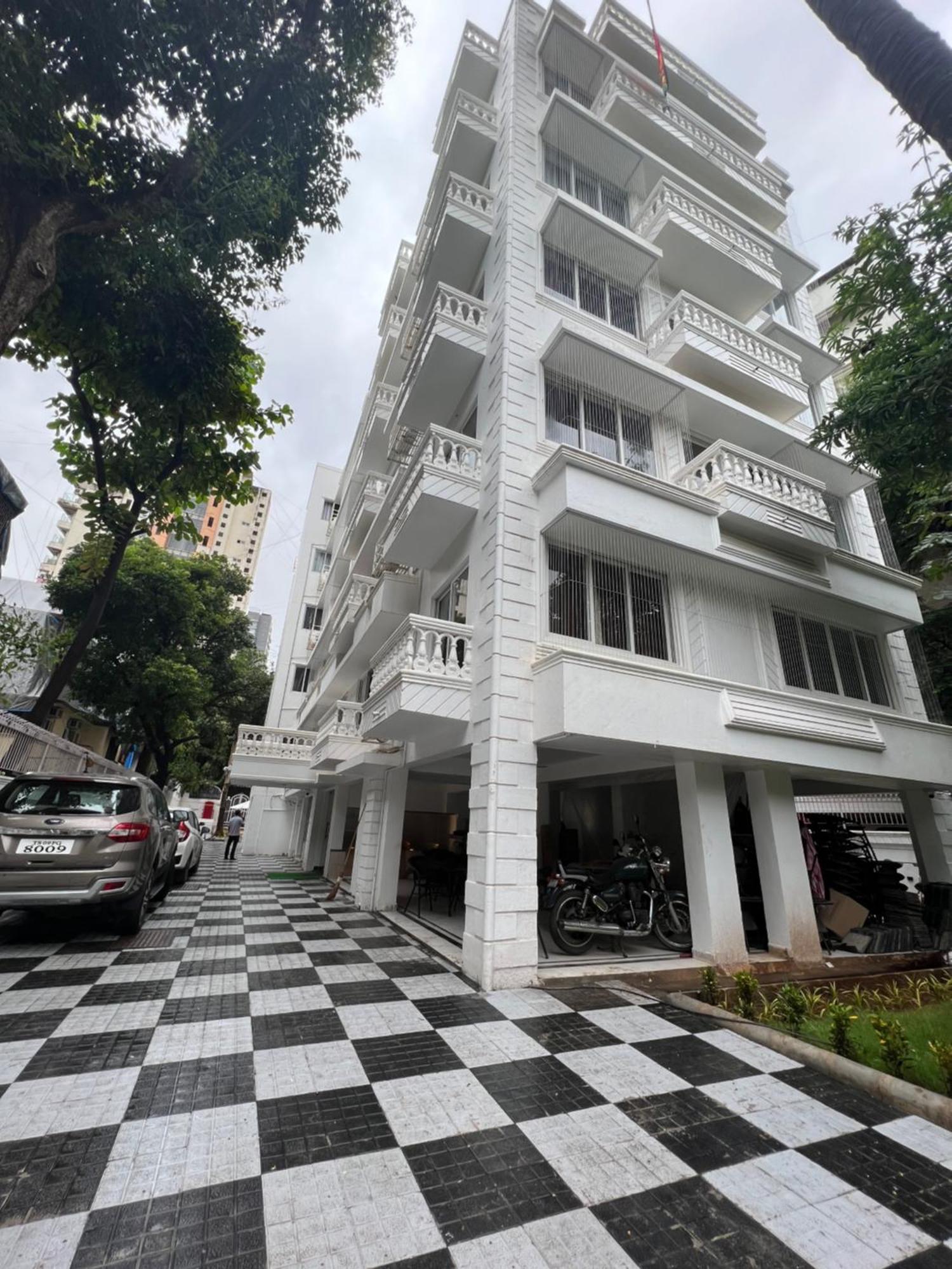White House By Maxxvalue Service Apartments Bandra ムンバイ エクステリア 写真