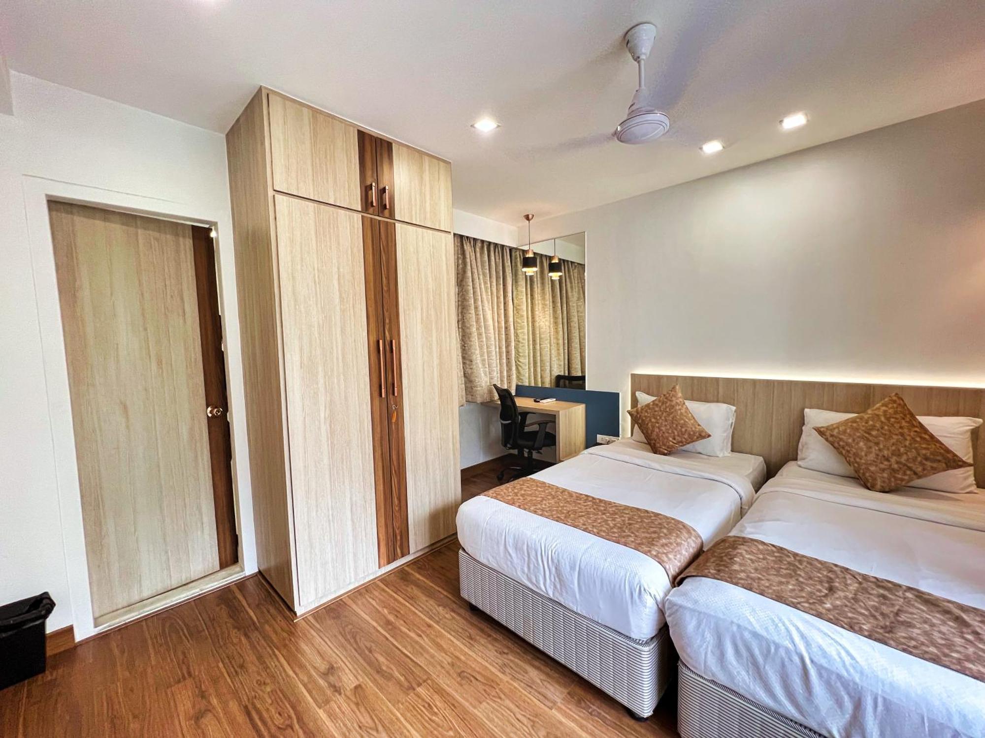 White House By Maxxvalue Service Apartments Bandra ムンバイ エクステリア 写真