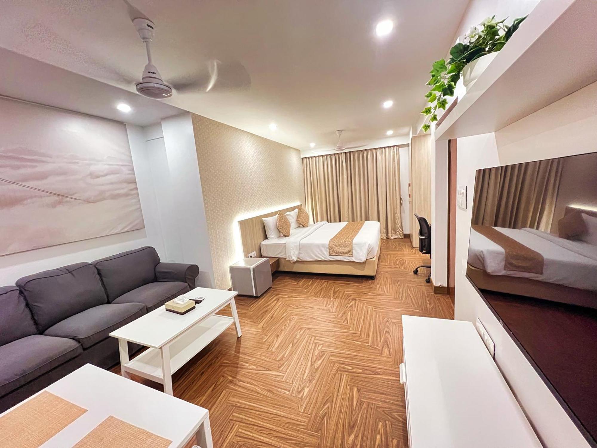 White House By Maxxvalue Service Apartments Bandra ムンバイ エクステリア 写真